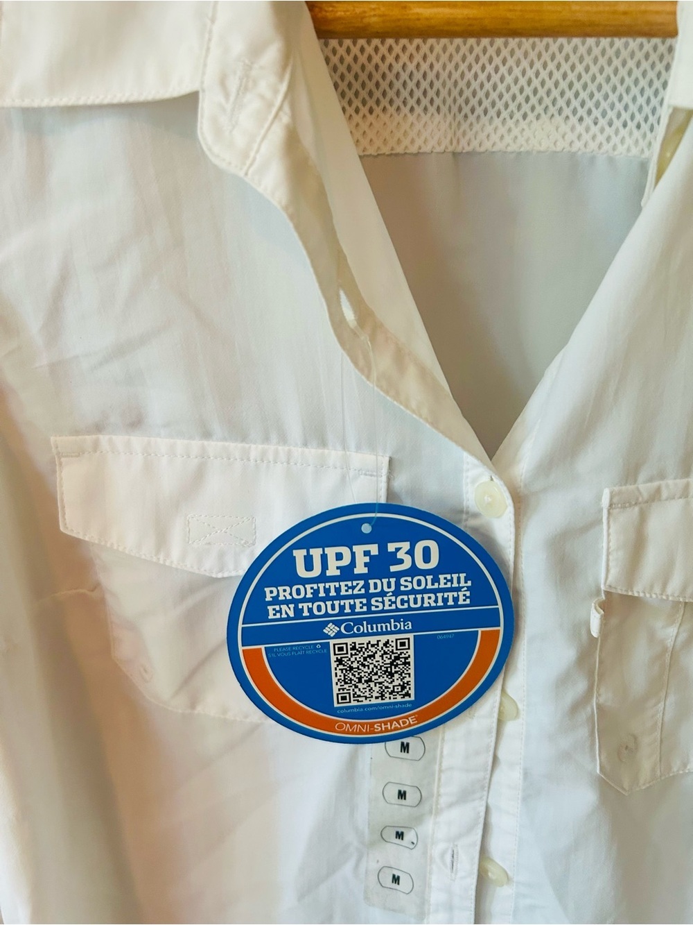 NWT-Columbia Women’s White Omni Shade UPF 30 Button-up Shirt-Size Medium - Picture 3 of 6